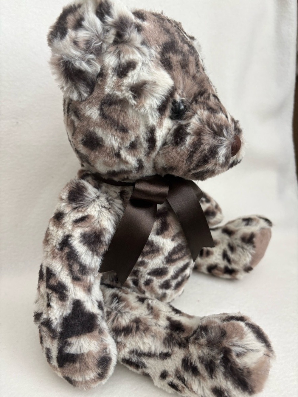 dennis basso Leopard-Print Plush Accessory in Brown and Cream - Picture 4 of 8